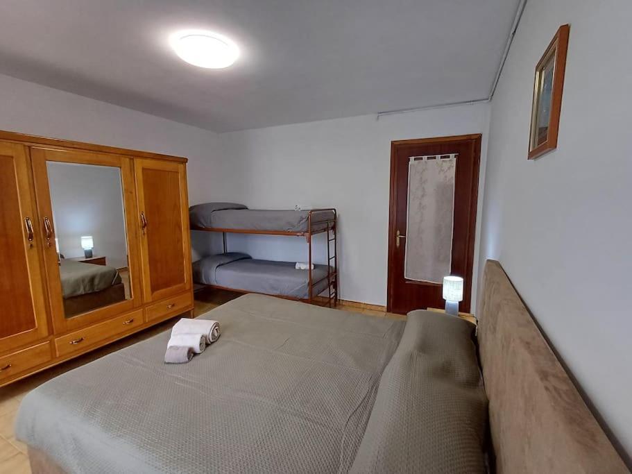 Casa Vacanza Leonardo Διαμέρισμα Chambave Εξωτερικό φωτογραφία